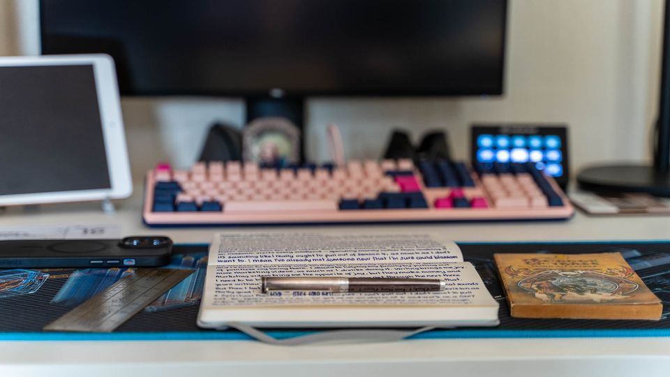 Morning Pages | 17 October 2023